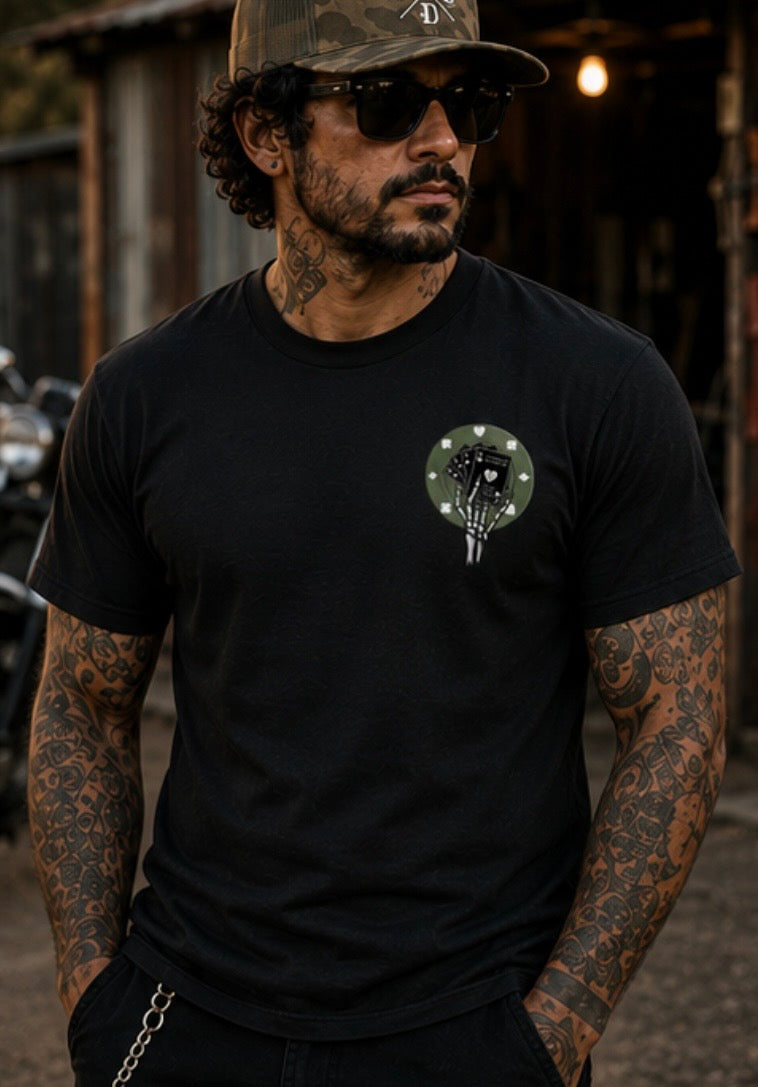 PLAY YOUR CARDS TEE